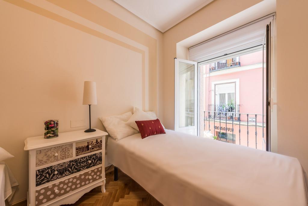 Almaden Apartment Madrid Bilik gambar