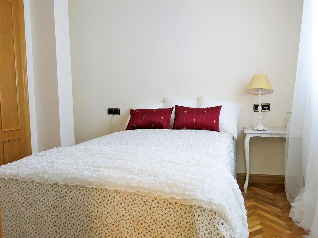 Almaden Apartment Madrid Bilik gambar